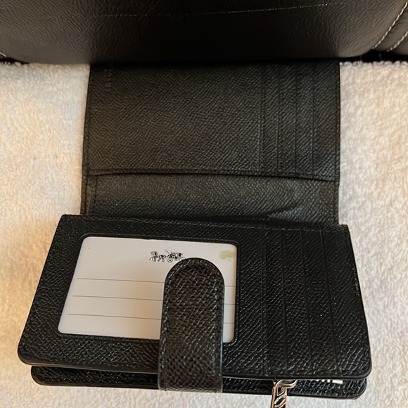 Excellent wallet - Picture 3 of 3